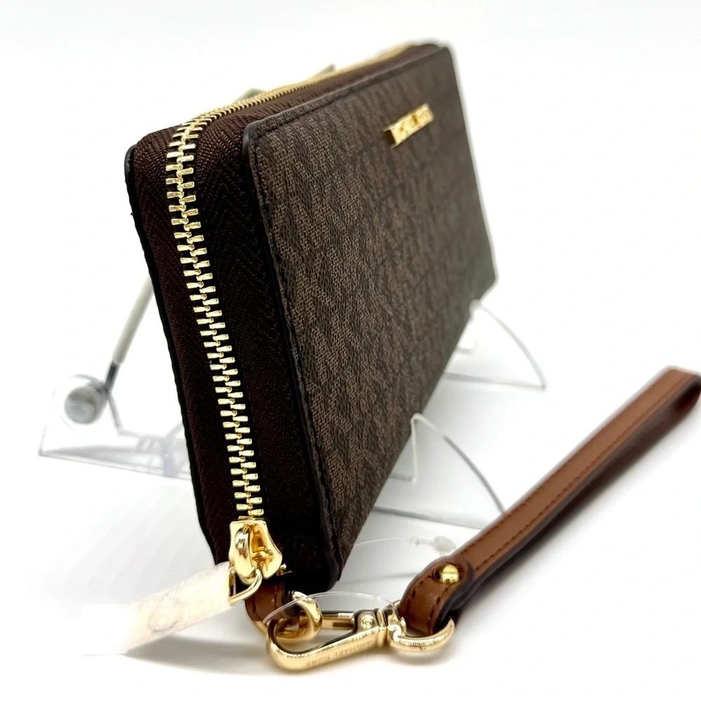 Michael Kors Large Jet Set Travel Signature Continental Wallet Wristlet Brown